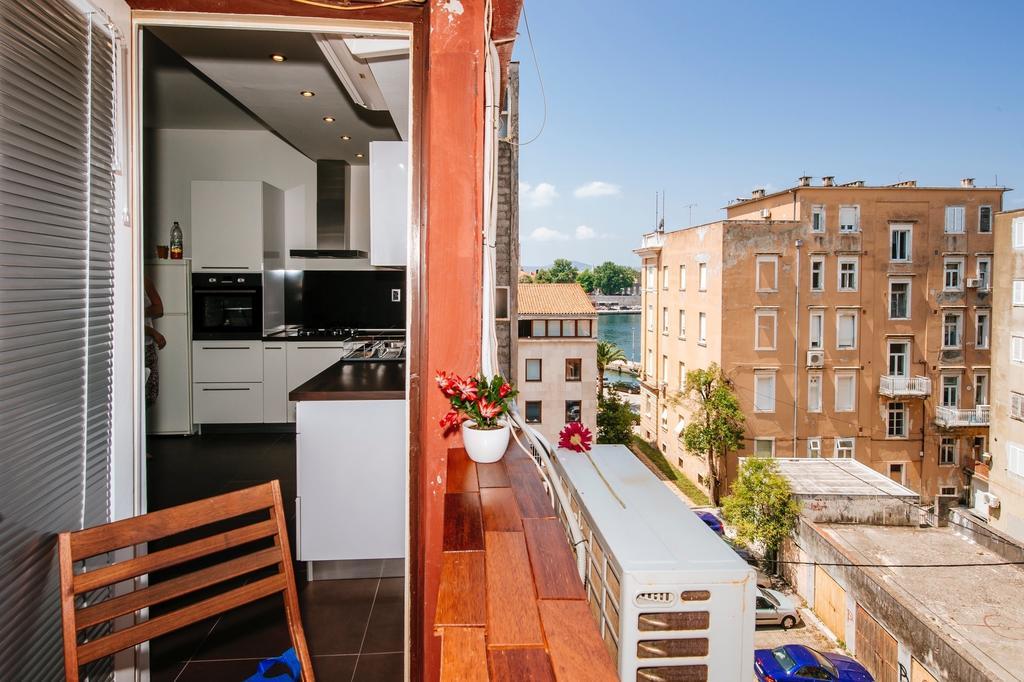 Golden Bridge Apartment With Private Parking Zadar Oda fotoğraf