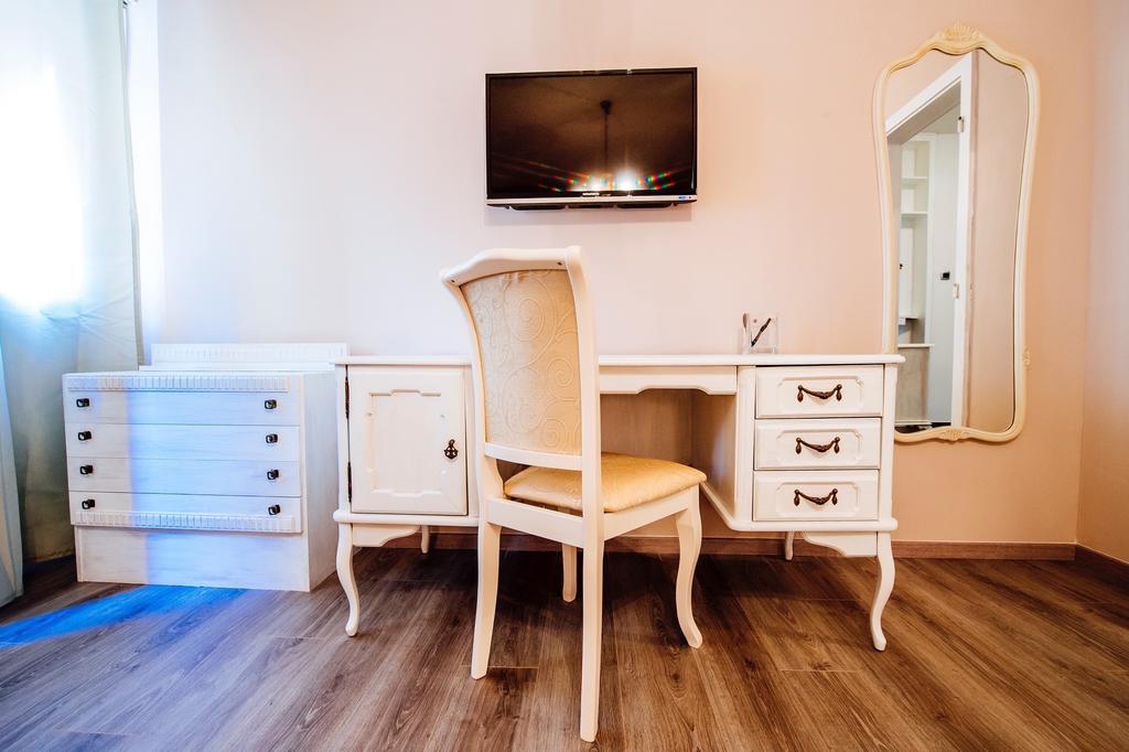 Golden Bridge Apartment With Private Parking Zadar Oda fotoğraf